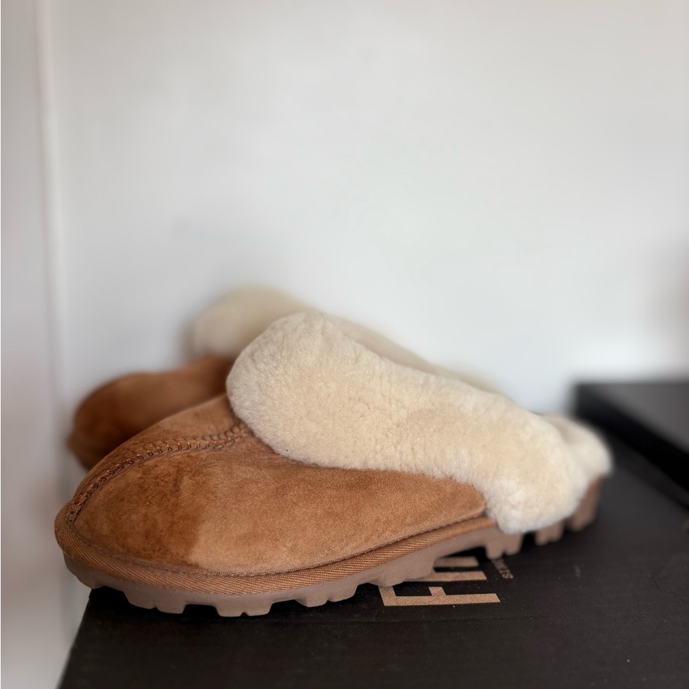 Women Waysoft fur slippers size 8US